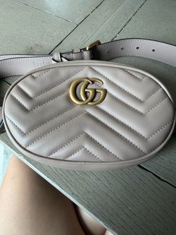 Good condition authentic Gucci belt bag