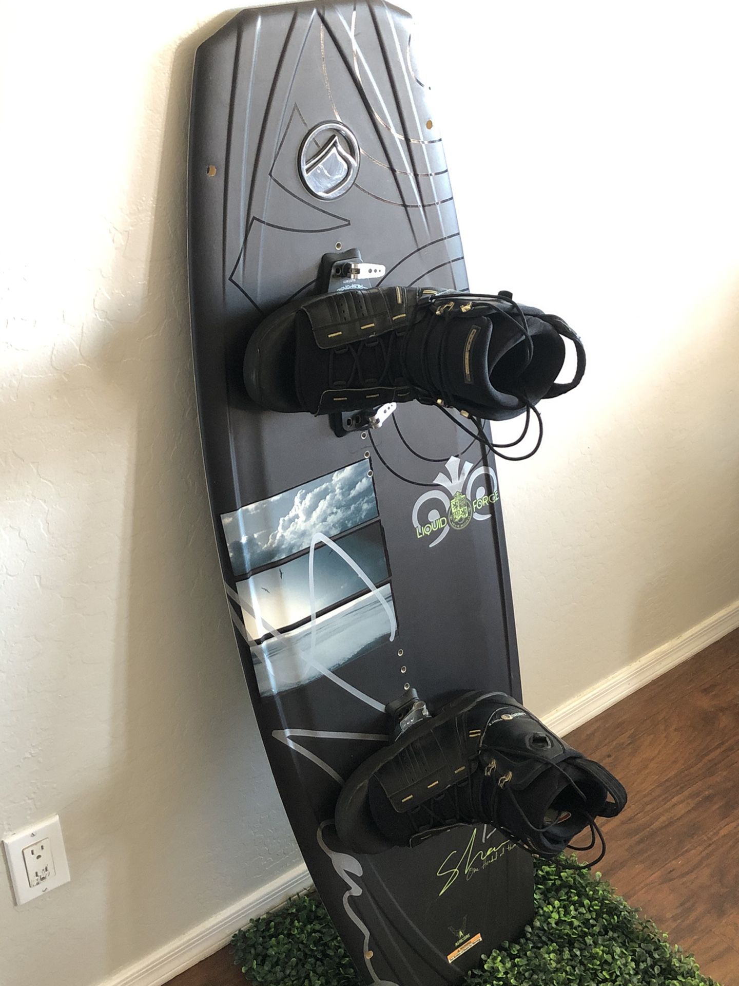 Liquidforce Shane Bonifay 132 Wakeboard 2007