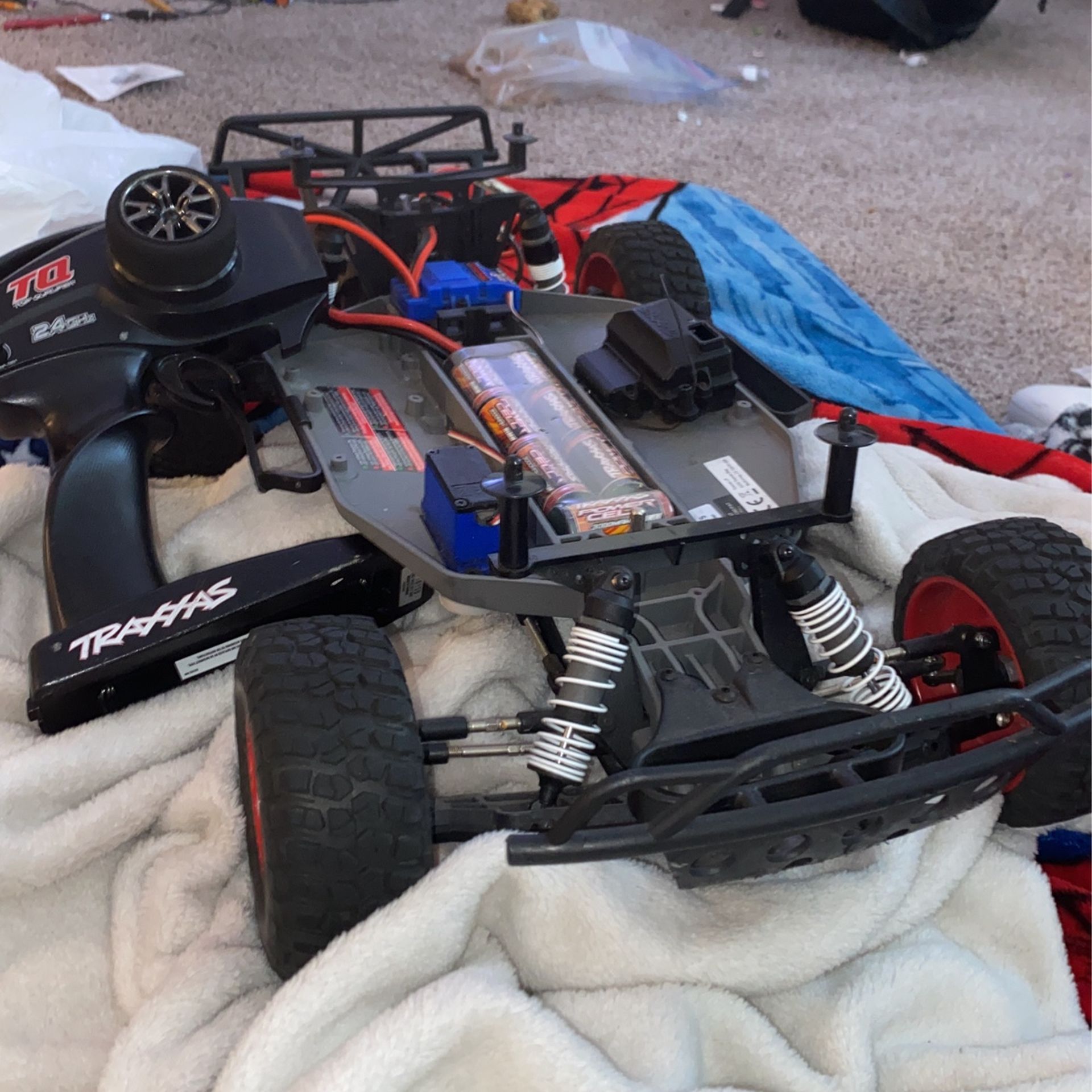 Good Working Hard I Don’t Have The Charger But If You Have The Charger You Can Come And Pick It Up