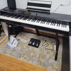 Kawai Mp11SE Stage Piano Keyboard.