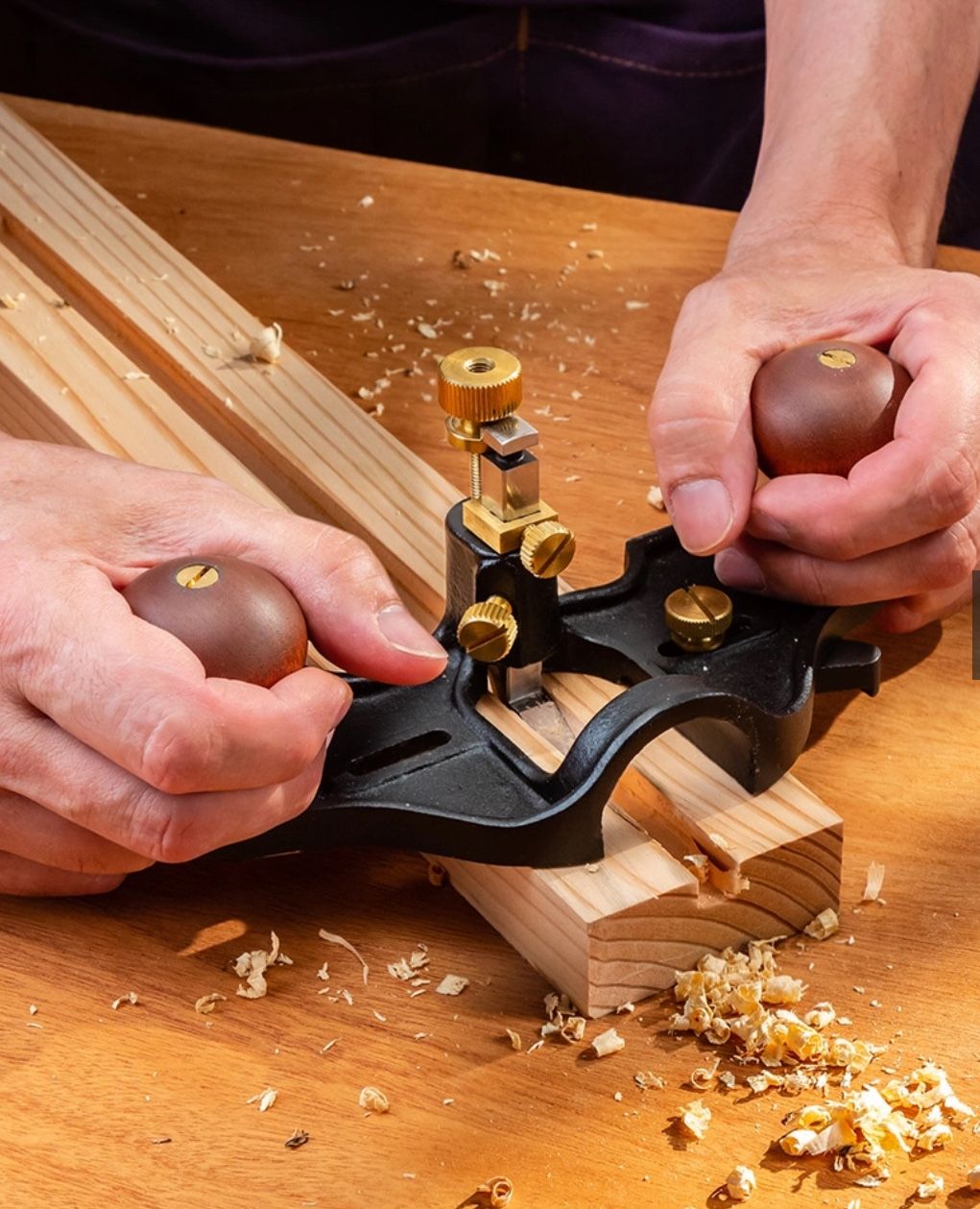 Bench Dog Router Plane
