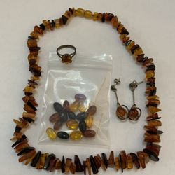 Amber Jewelry Set Neclace Earings Ring Bracelet Stretchy Cord Broke