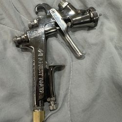 Anest Iwata LPH-400 Paint Spray Gun 