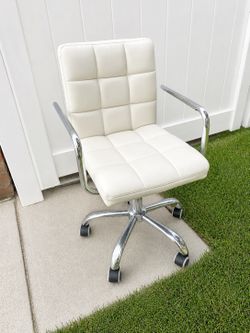 White leather beuty or office chair