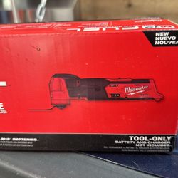 (Weekend Deals)Milwaukee M12 FUEL 12V Lithium-lon Cordless Oscillating Multi-Tool (Tool-Only)