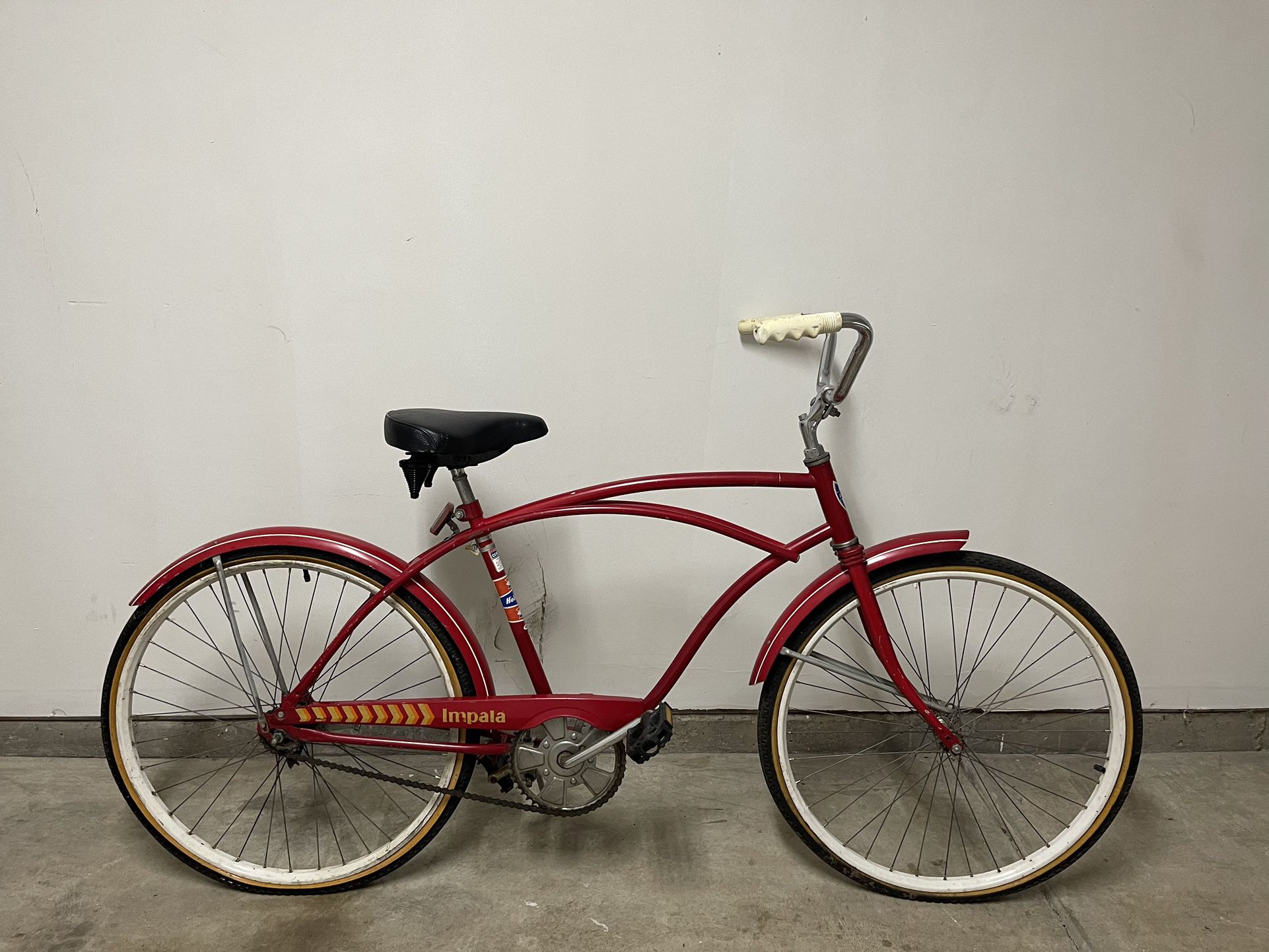 Vintage Huffy Impala Cruiser Bicycle 