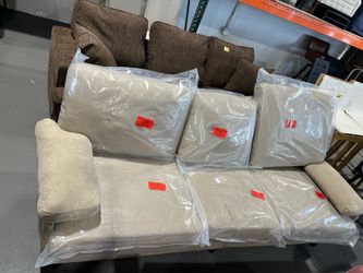 (Pillow difference) 83” Sofa Couch 3 Seats for Living Room