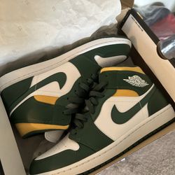 Jordan 1 Mid Sonics 2021