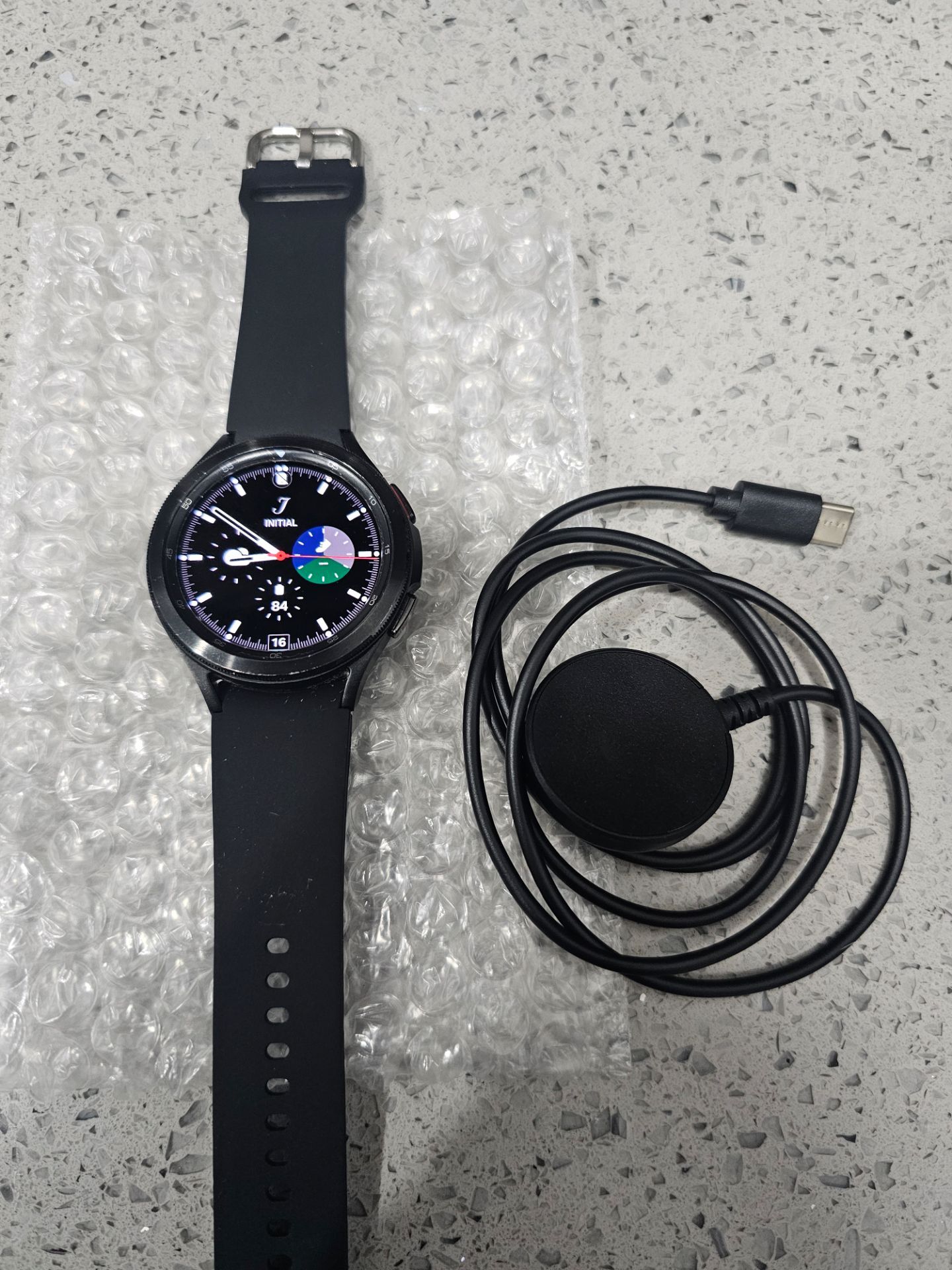 Samsung Galaxy Watch 4 LTE SM-R895 46MM- Black
The Stainless steel Galaxy watch is in very good+ condition and works great. Fully functional. Includ