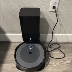 Roomba vacuum