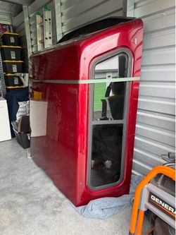 LEER Truck Camper Shell / Canopy (Fits 2015 Ford F-150) – $1,200