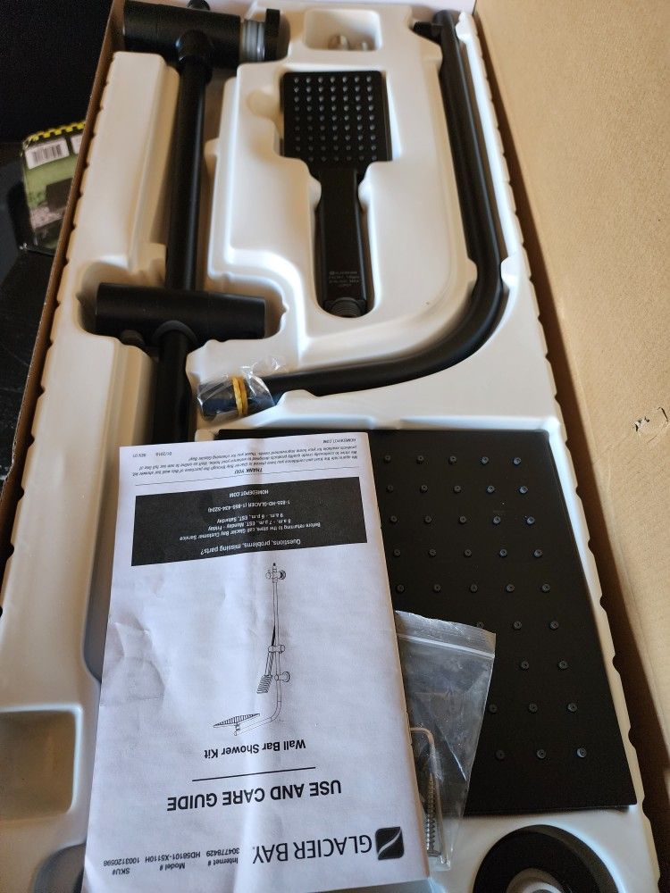 Glacier Bay Modern Wall Bar Shower Kit Spray Square Rain