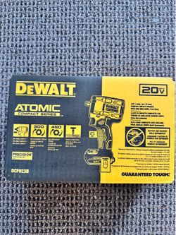 DEWALT ATOMIC MAX 3/8 in.Variable Speed Impact Wrench DCF923b