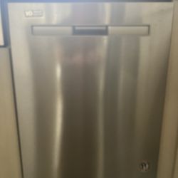Maytag Dishwasher 