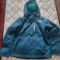 The North Face Women’s Banff Blue Monarch Triclimate Jacket Size Large