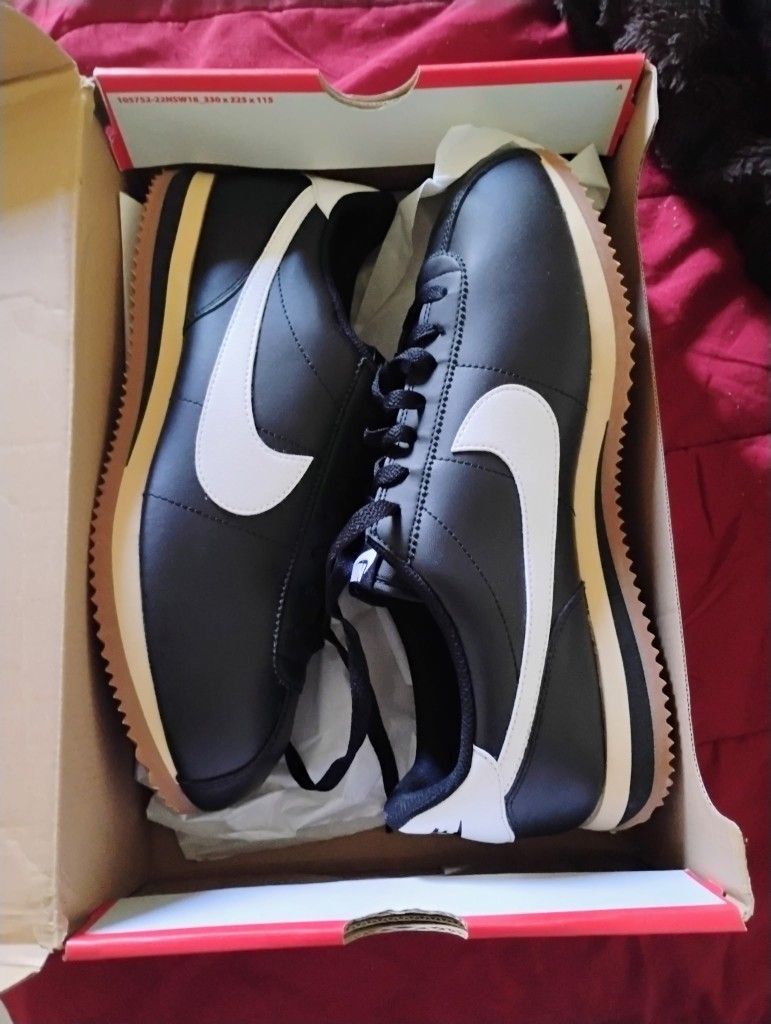 Nikes Brand New Never Used