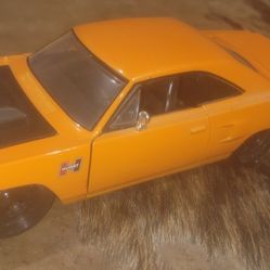 1970 Plymouth Road Runner Die Cast