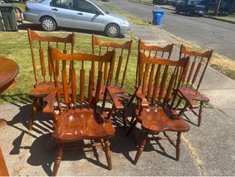 Sprague Carleton Patriot Series Antique 12 piece Hard Maple Dining Set