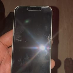 iPhone 16e