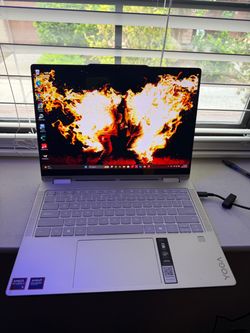 Lenovo Yoga Laptop AMD Ryzen 5