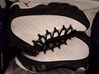 Jordan 9 Retro space Jam size 9.5