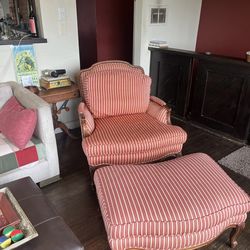 Chair & Ottoman/Chaise Set