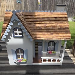 Doll House