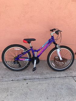 Schwinn Ranger mountain bike aluminum frame 24 inches tires  ready to ride (new)