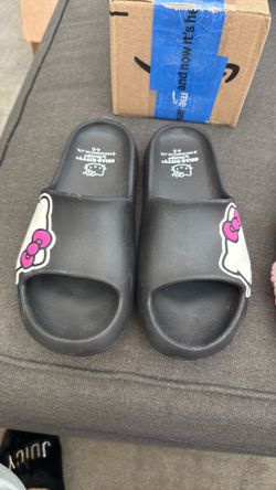 Hello Kitty slides