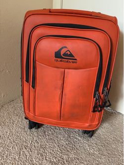 Quiksilver suitcase