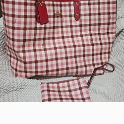 Brand NEW Coach Gingham Tote