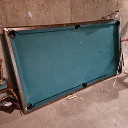 Pool Table...mint