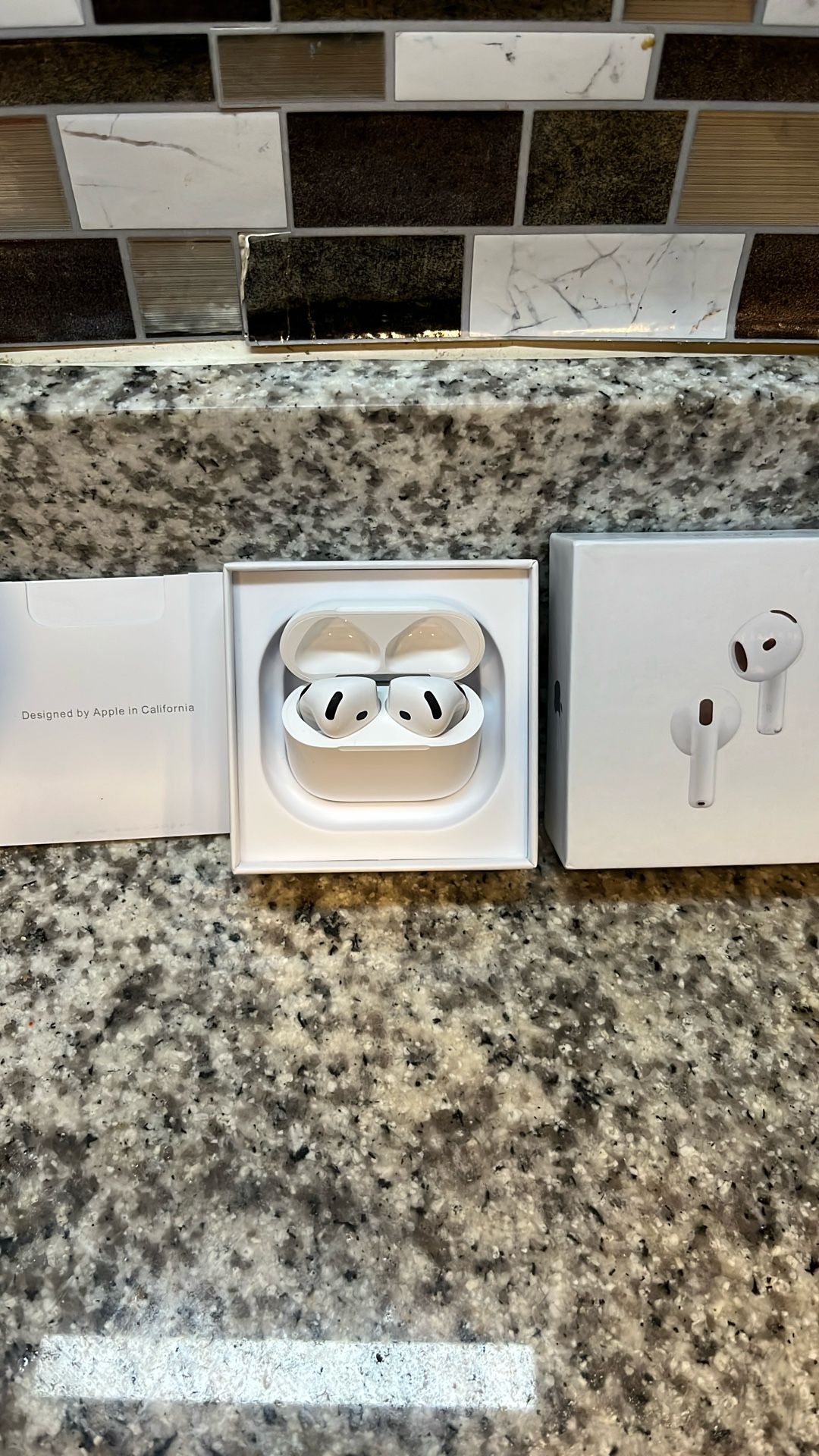 AirPod 4’s