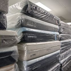 Queen Size Name Brand Mattresses
