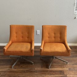Mid-Century Modern Swivel Lounge Chairs