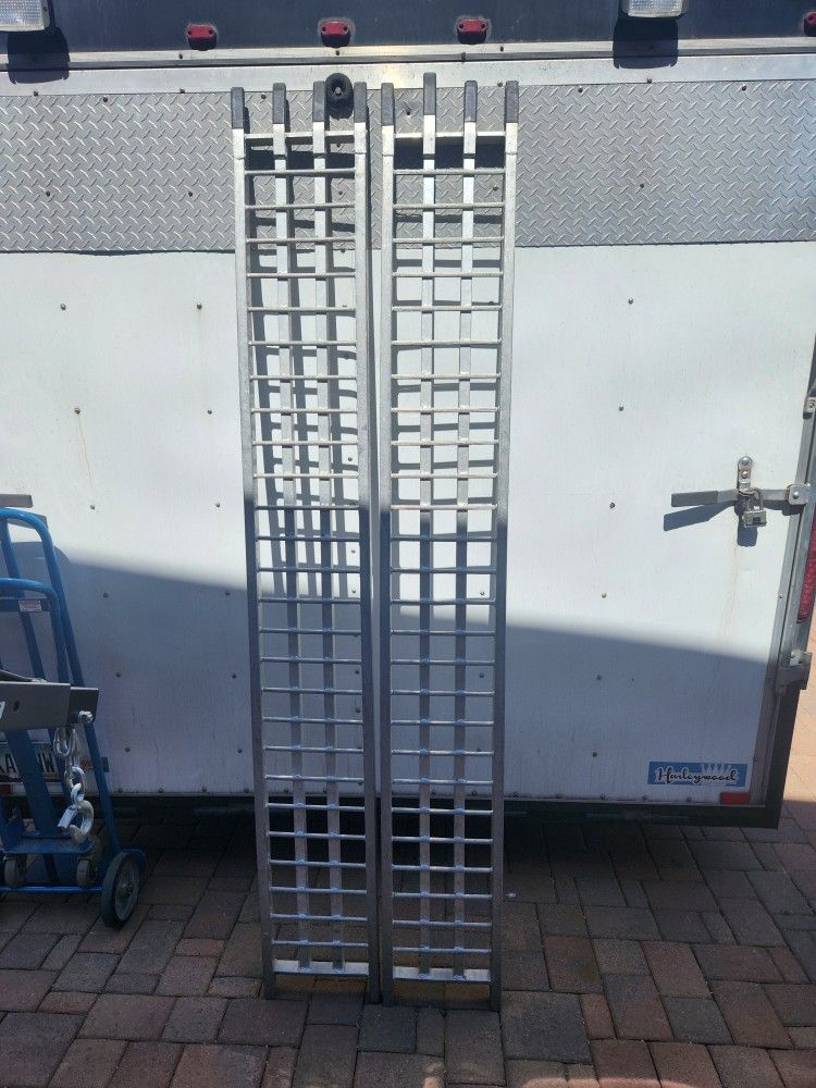 Oxlite Arched Aluminum Loading Ramps