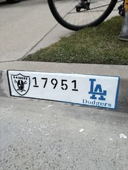 Curb Painting $40