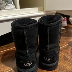 Ugg Boots Size 7 Toddler 