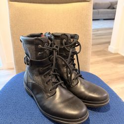 UGG kesey Women's winter Boots UGG · Size: 9 · Condition: New