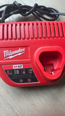 Milwaukee m12 charger