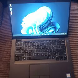 Touchscreen Dell Latitude Laptop Intel Core i5-8365u 16GB RAM 512GB SSD Webcam 1080P LCD Wi-Fi & Bluetooth Wireless Windows 11 Professional 