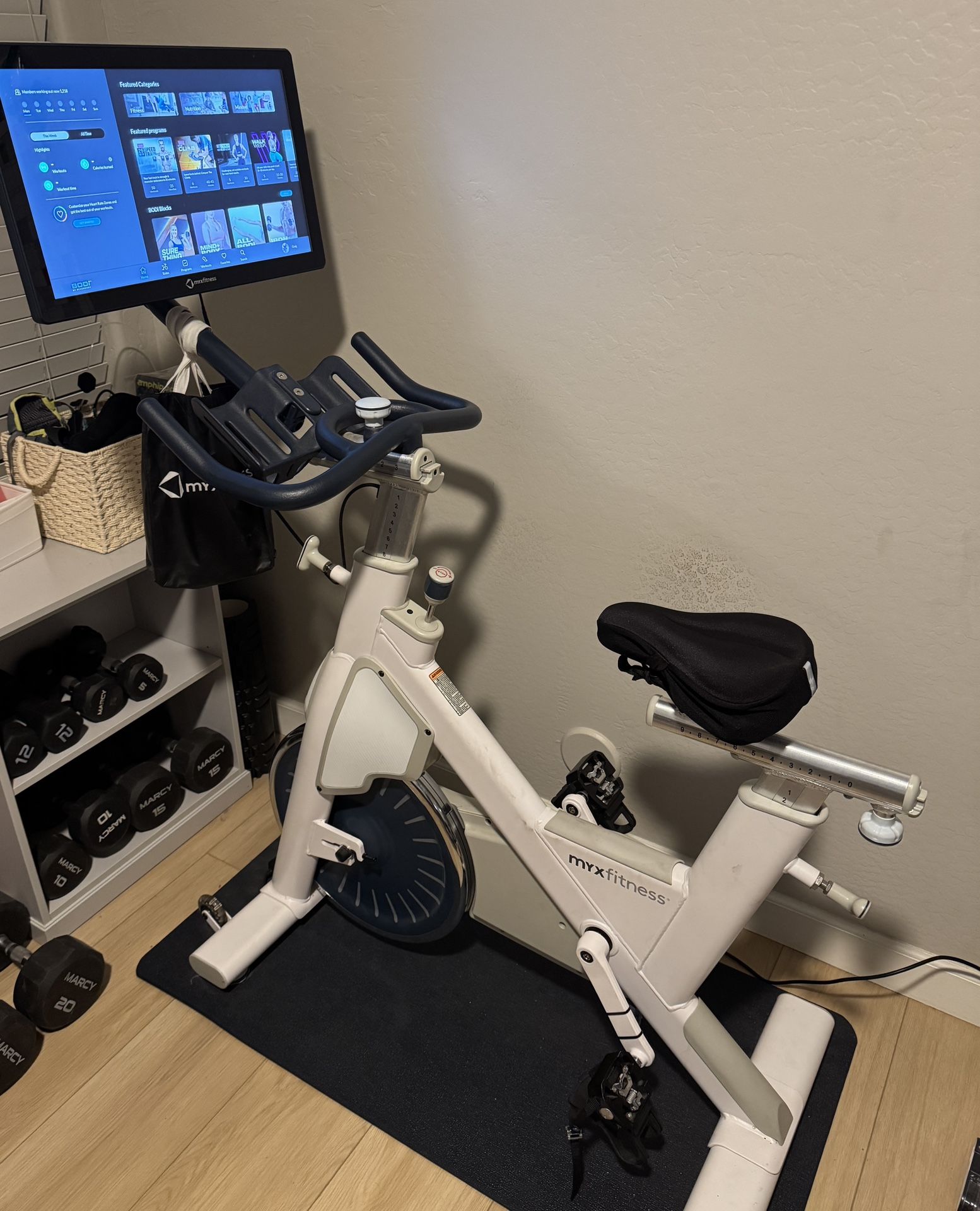 Myx Fitness bike 