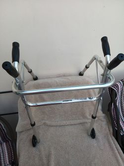 pediatric guardian Walker G07751