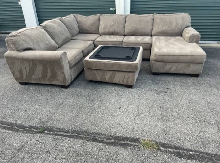 Light Brown Sectional With Ottoman Storage
