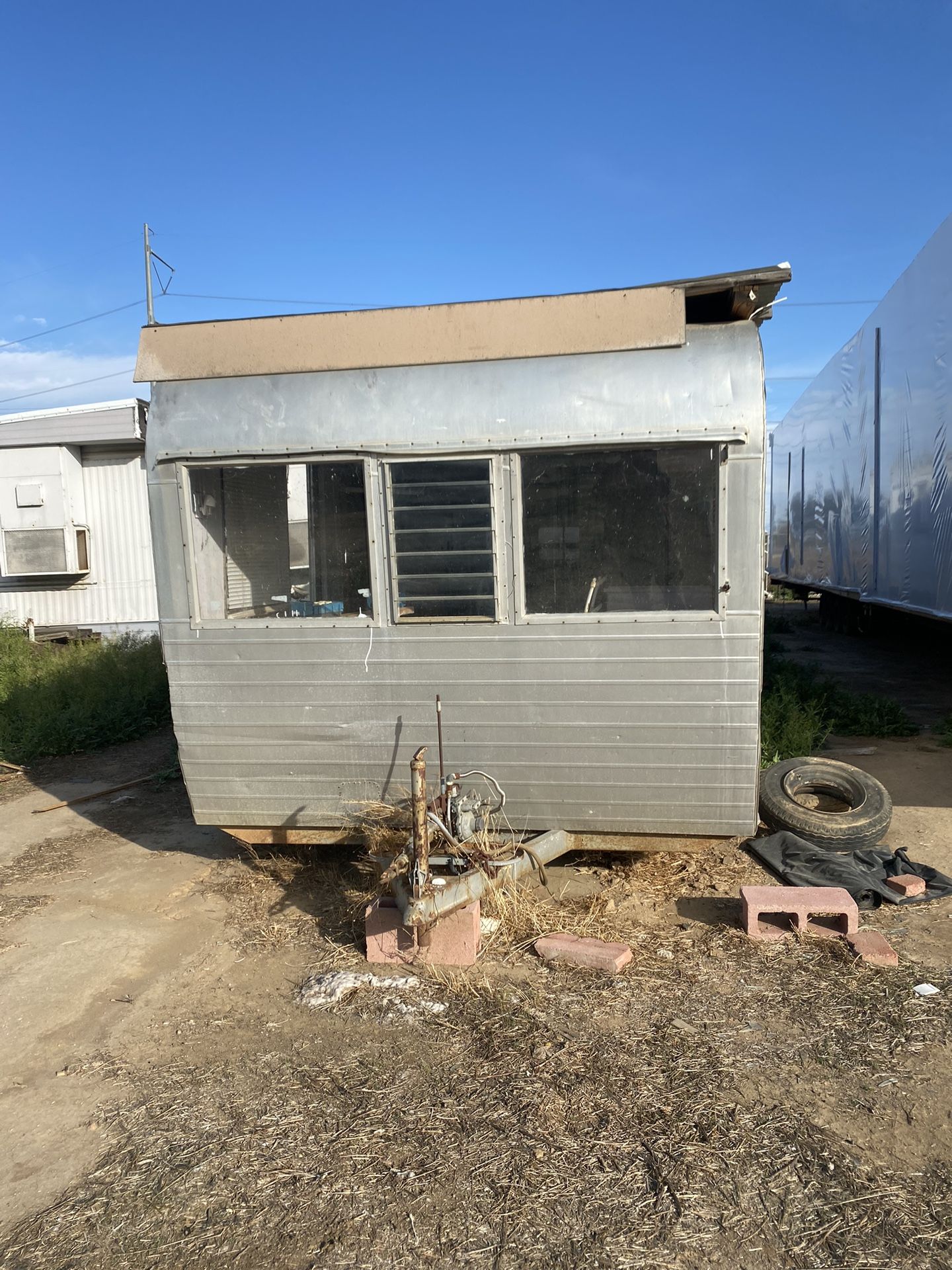 8x20 Travel Trailer