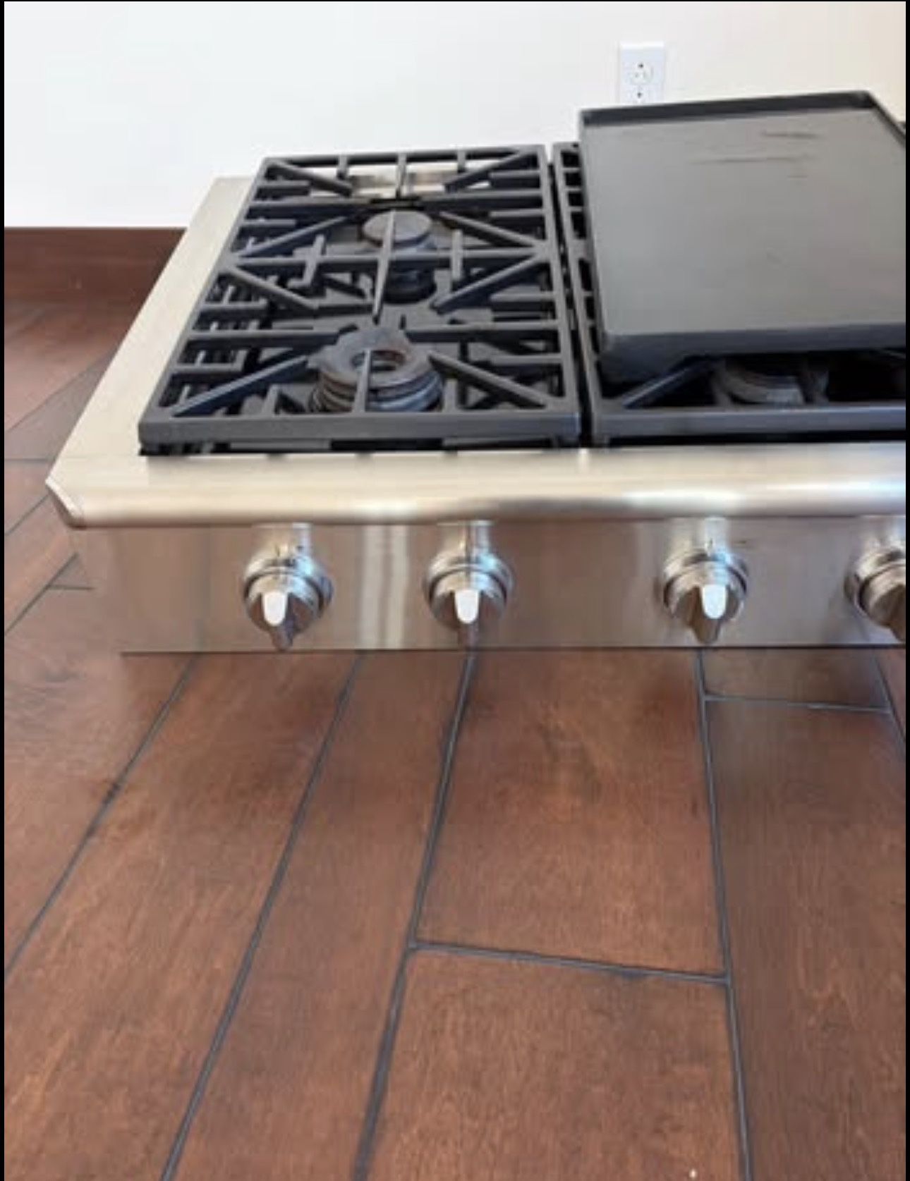 Dacor 48″ 6-Burner Cooktop