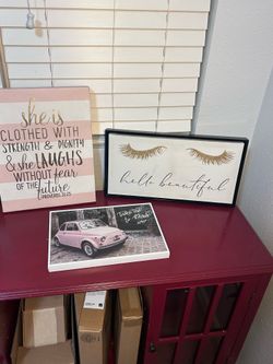 Girls room decor