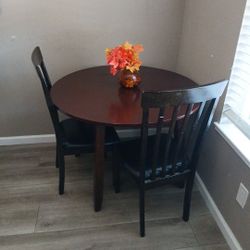 ESPRESSO  ROUND TABLE W 2 CHAIRS