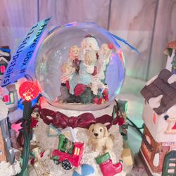 Christmas Snow Globe With Music 