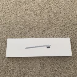 Apple Wired Keyboard with Numeric Keypad (MB110LL/B) (Brand New) 